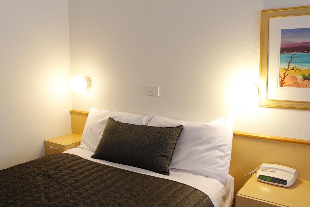Mid City Motor Inn Queanbeyan Pokoj fotografie