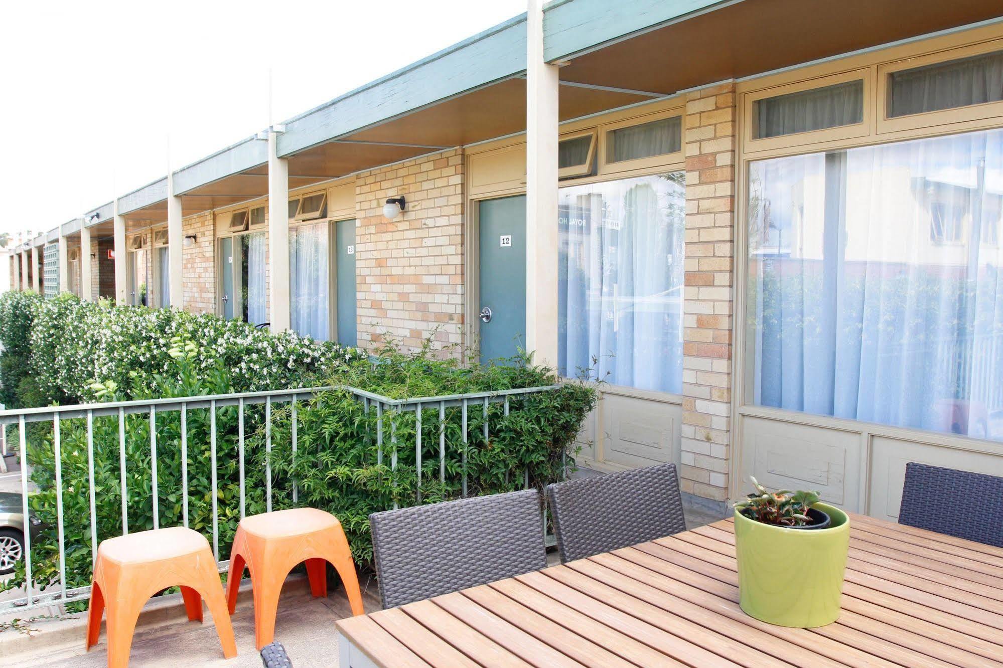 Mid City Motor Inn Queanbeyan Exteriér fotografie